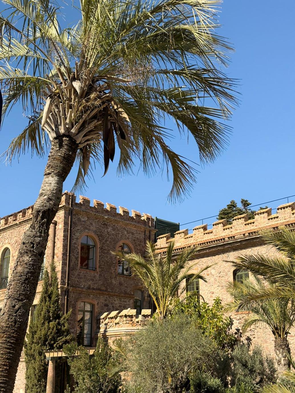 Chateau De Hotel 5*